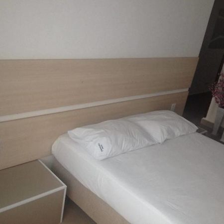 גווארולוס Hotel Tupinamba מראה חיצוני תמונה