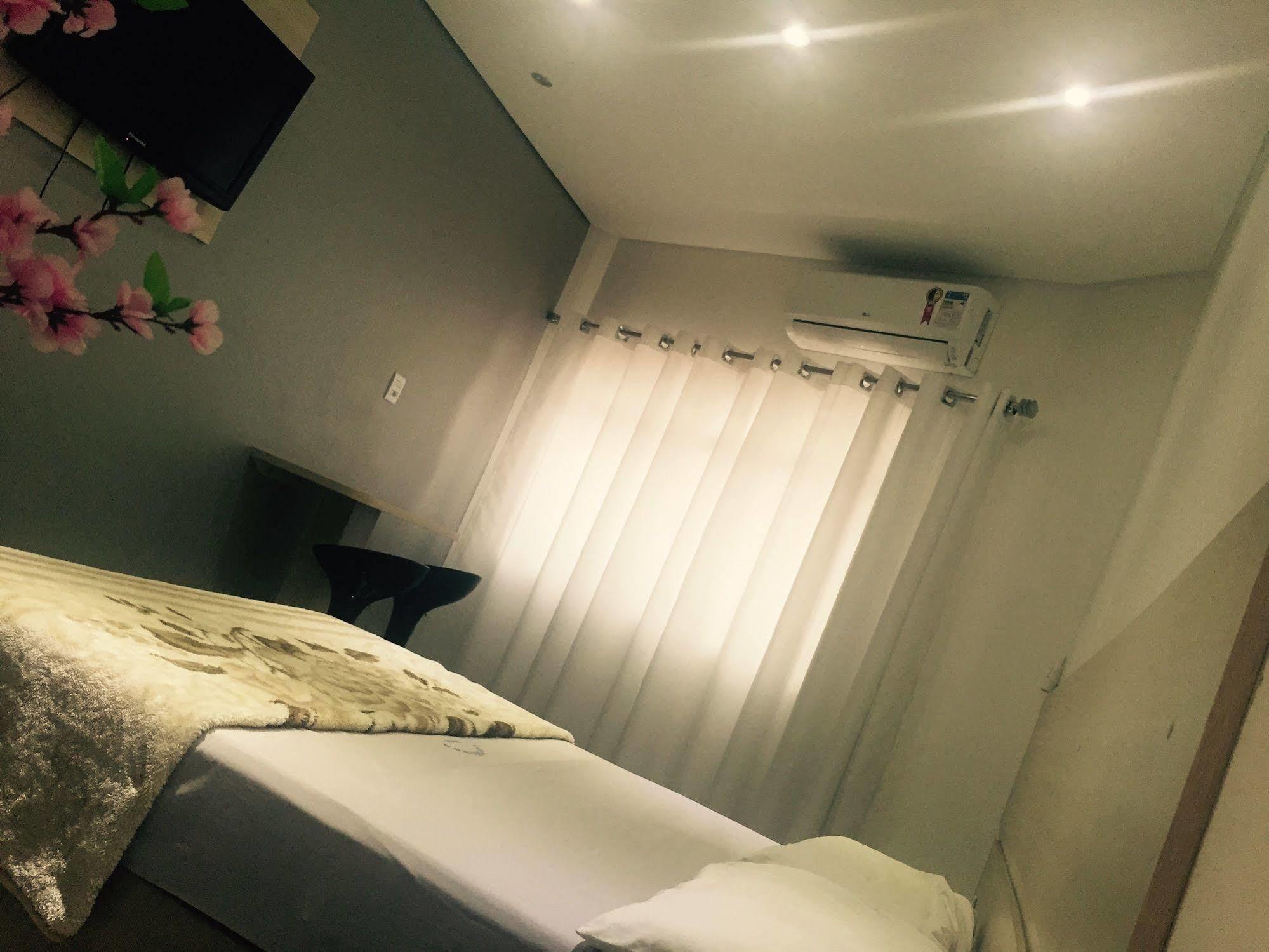 גווארולוס Hotel Tupinamba מראה חיצוני תמונה