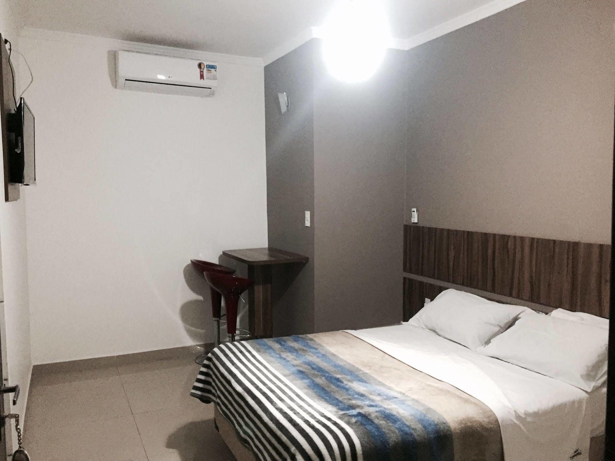 גווארולוס Hotel Tupinamba מראה חיצוני תמונה