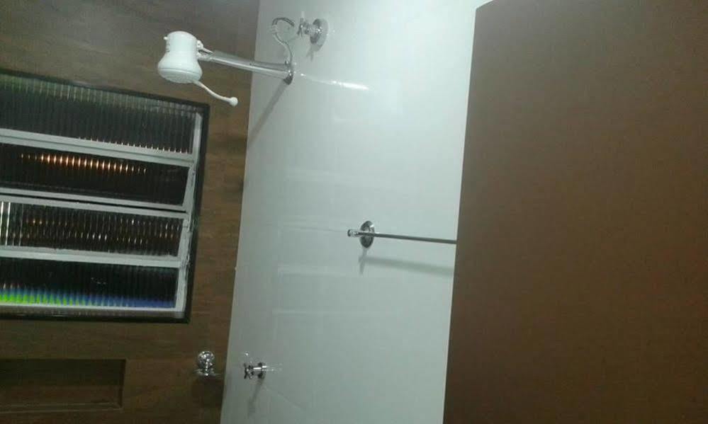גווארולוס Hotel Tupinamba מראה חיצוני תמונה